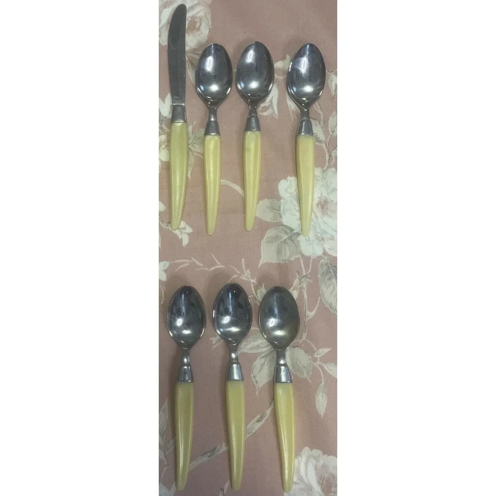 Vintage Stainless Steel Flatware Mid Century Modern Cream Handles 23 Pieces